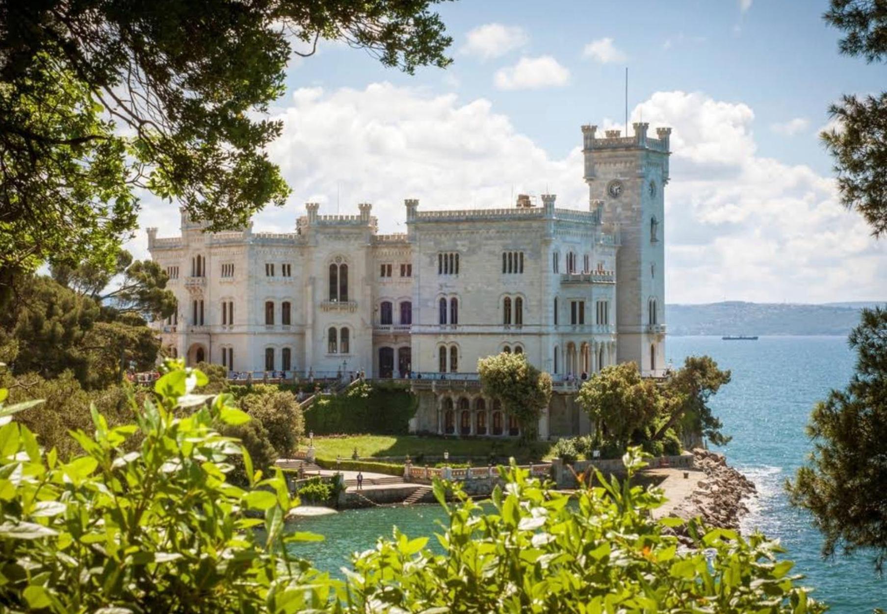Montanelli Aparthotel