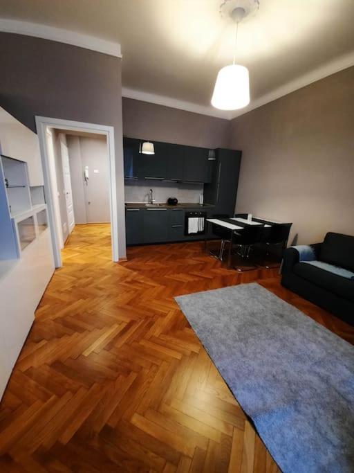 Montanelli Trieste